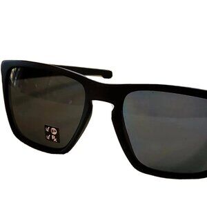 Oakley OO9341-01 Sliver XL Polarized Sunglasses Matte Black / Grey Lens 57mm